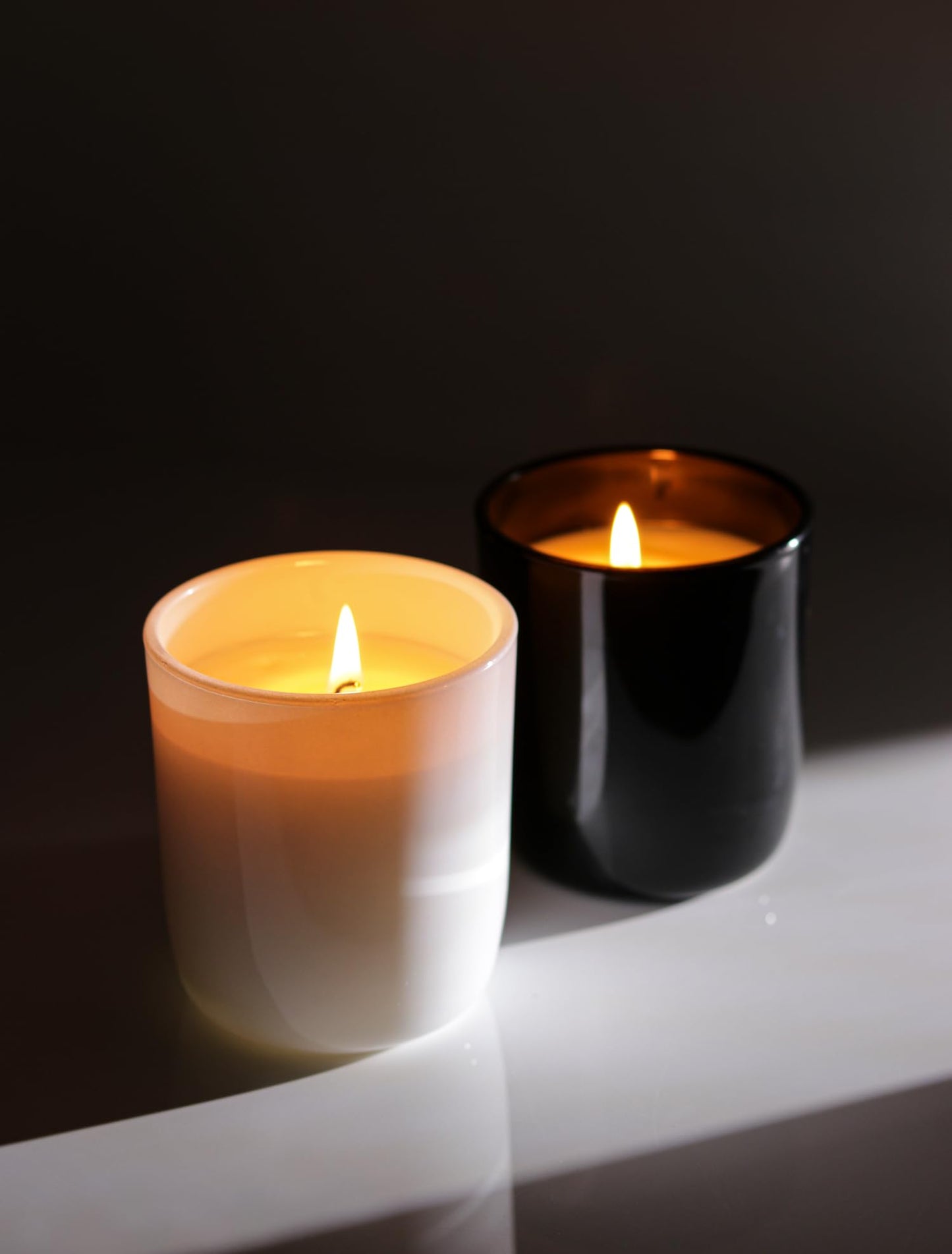 Aroparc Candle Jars for Candle Making 10oz U Shape Base Tumbler Jars for Candle DIY, Wholesale Bulk Candle Jars 12 Jars+12 Metal Lids - Green