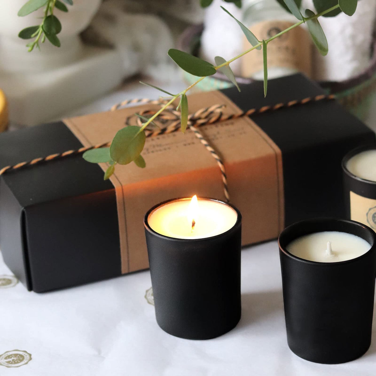 Thick Candle Jars for Making Candles 16 Pcs, 7 OZ Empty Jars with Wood Lids for Candle Making, Sample Container, Frosted White