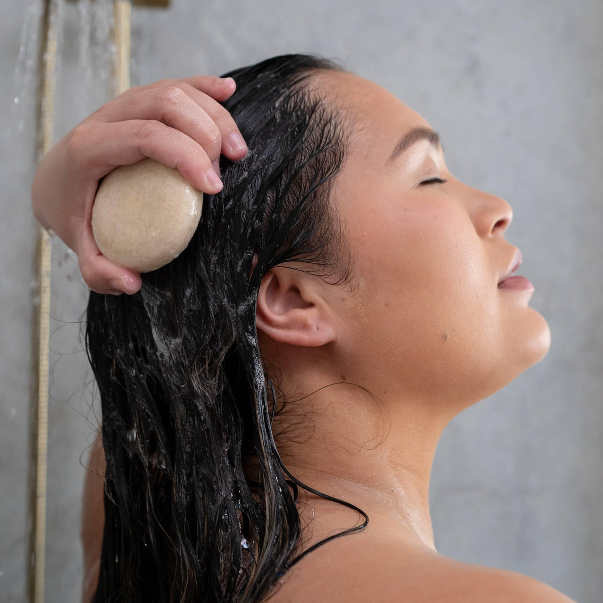 ANIHANA Manuka Honey & Vanilla Conditioner Bar 🌿 | Normal Hair, Natural Shine, Paraben-Free