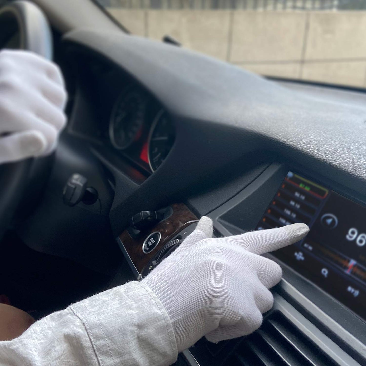 EvridWear Moisturizing Cotton Gloves | Unisex Touchscreen-Friendly Hand Care Gloves