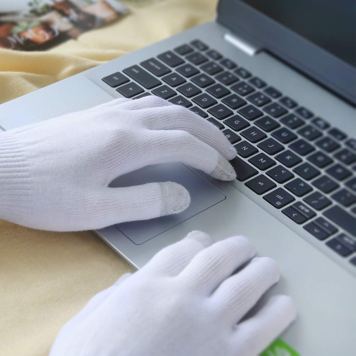 EvridWear Moisturizing Cotton Gloves | Unisex Touchscreen-Friendly Hand Care Gloves