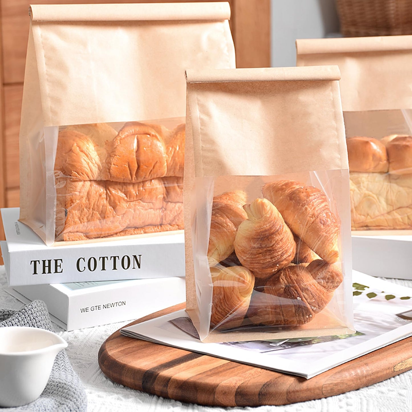 Ocmoiy 50Pcs Large Bread Bags for Homemade Bread, Resealable Sourdough Bread Bags, Clear Front Tin Tie Tab Lock Bread Storage Bags with Window Paper Treat Bags (8.7x4.3x11 Inch)