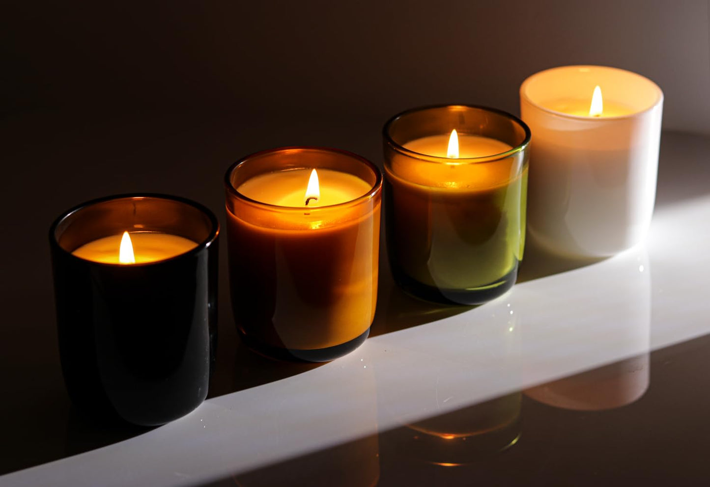 Aroparc Candle Jars for Candle Making 10oz U Shape Base Tumbler Jars for Candle DIY, Wholesale Bulk Candle Jars 12 Jars+12 Metal Lids - Green