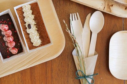 FOOGO Green Juego de cubiertos de madera desechables | 50 tenedores, 50 cucharas, 50 cuchillos | Compostables biodegradables| Juego de cubiertos ecológicos | pícnic de fiesta